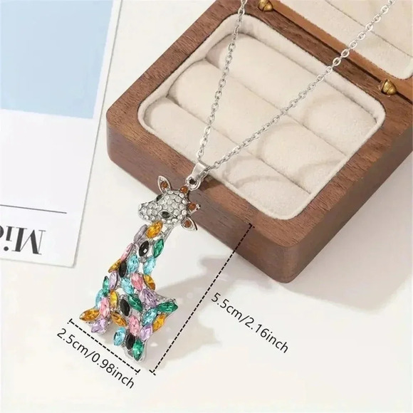 Colorful Giraffe Pendant Rhinestone Silvertoned Necklace - Picture 3 of 4
